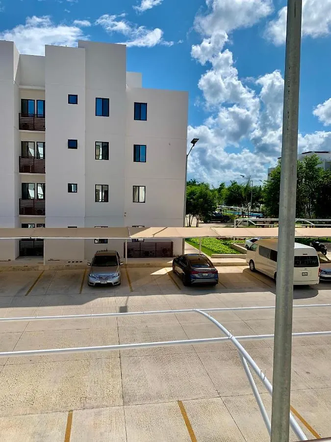 Lirios Residencial Κανκούν