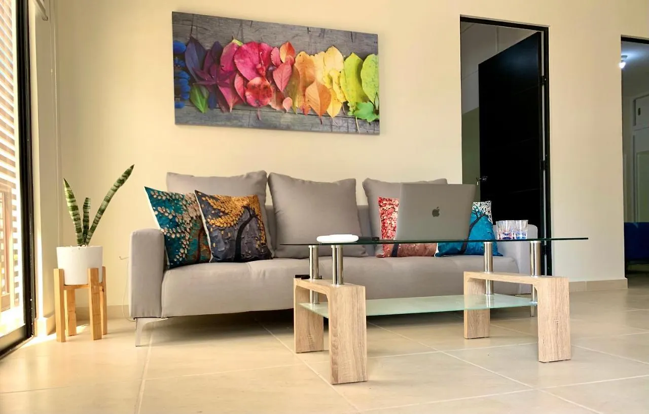 Lirios Residencial Κανκούν