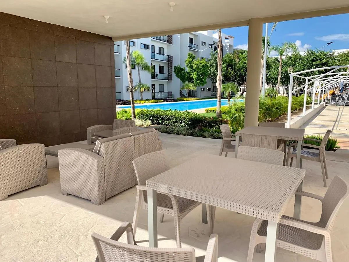 Lirios Residencial Κανκούν